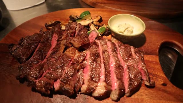 Four Dining grill and bar