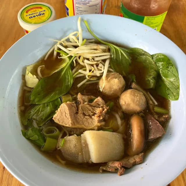 ก๋วยเตี๋ยวเนื้อ เมืองอุดร