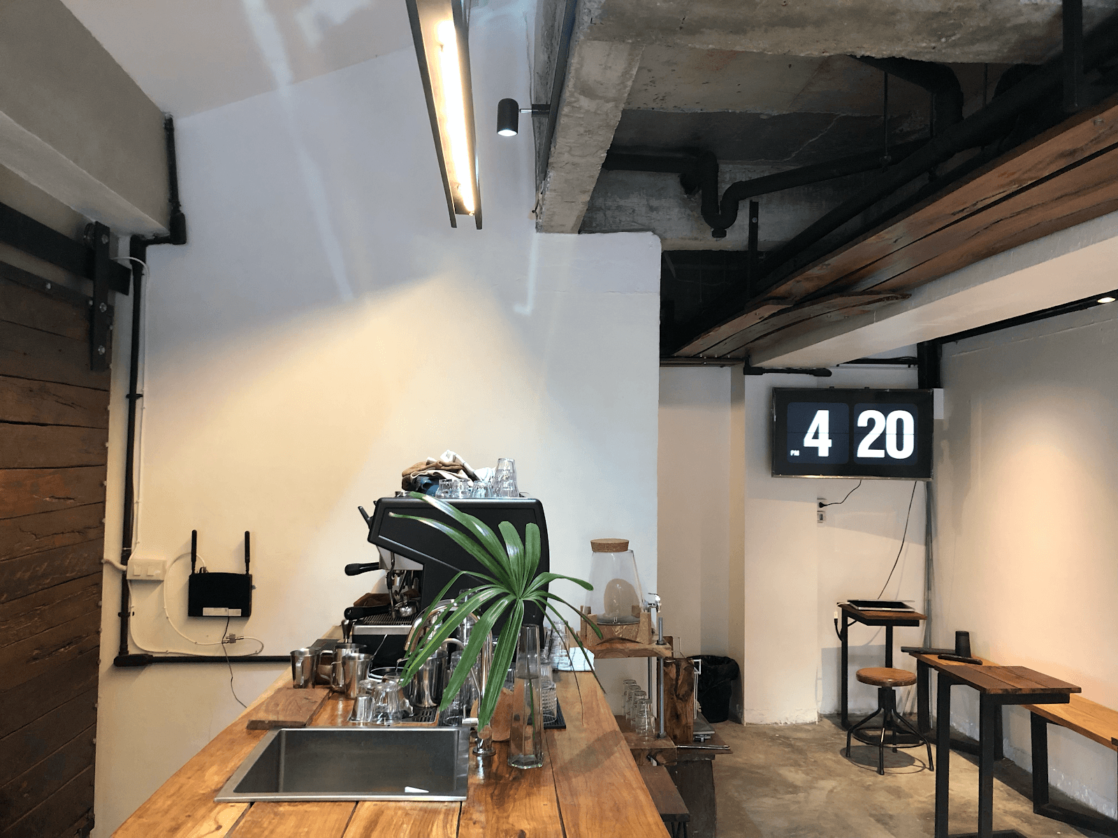 Dude Coffee Bar X Sm