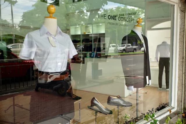 THE ONE CONCEPT ชุดนักศึกษา สาขาบางแสน