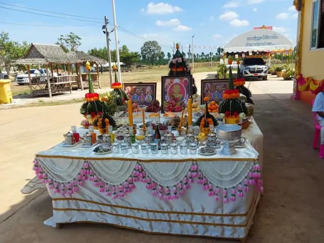 บายศรีเทพนาคี