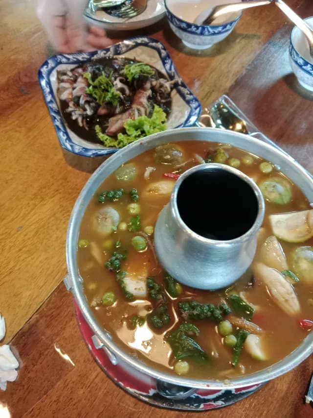 พะแนงแกงป่าบางแสน