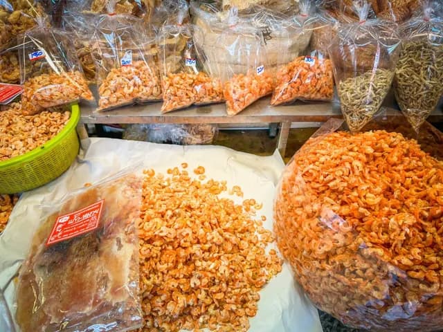 ร้านแก้ว-หมวย อาหารทะเลแห้ง