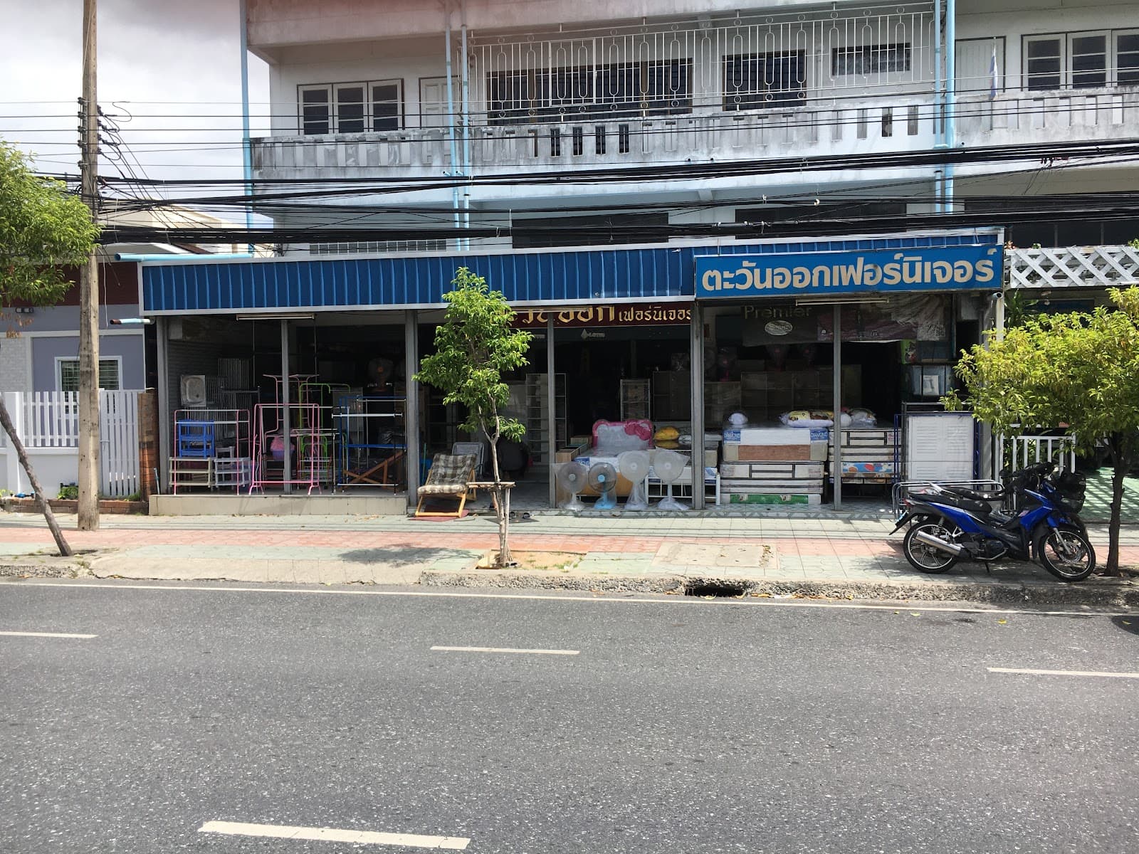 ร้านตะวันออกเฟอร์นิเจอร์