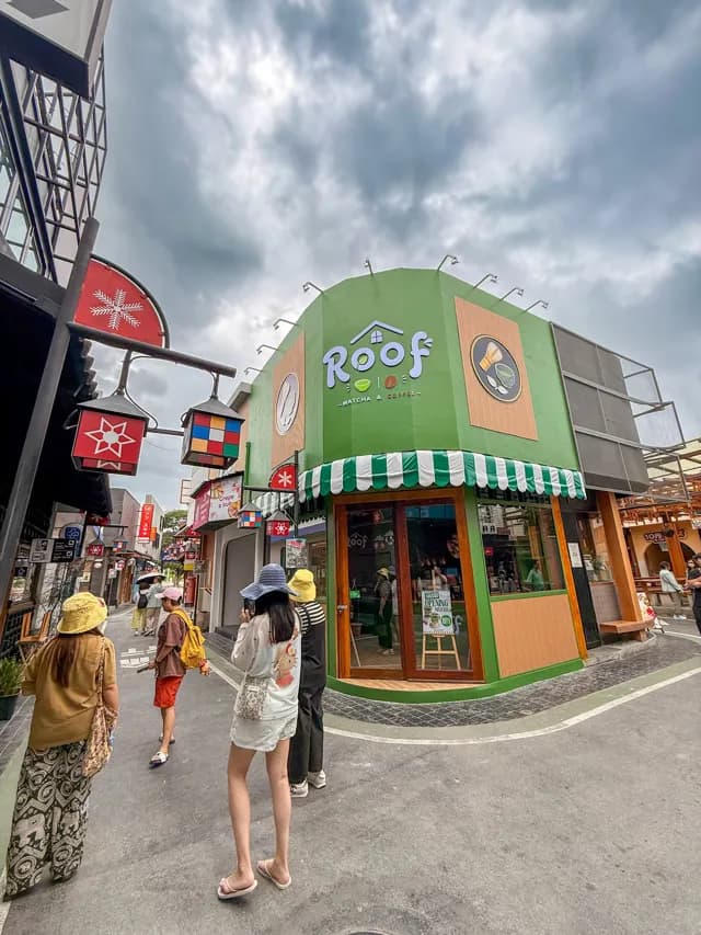 ROOF Matcha & Coffee Bangsaen Toshin