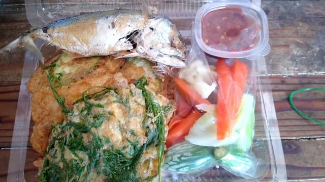 ครัวแม่ประนอม