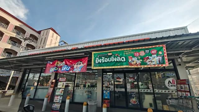 7-Eleven สาขา บางแสนสาย 4 เหนือ (09242)