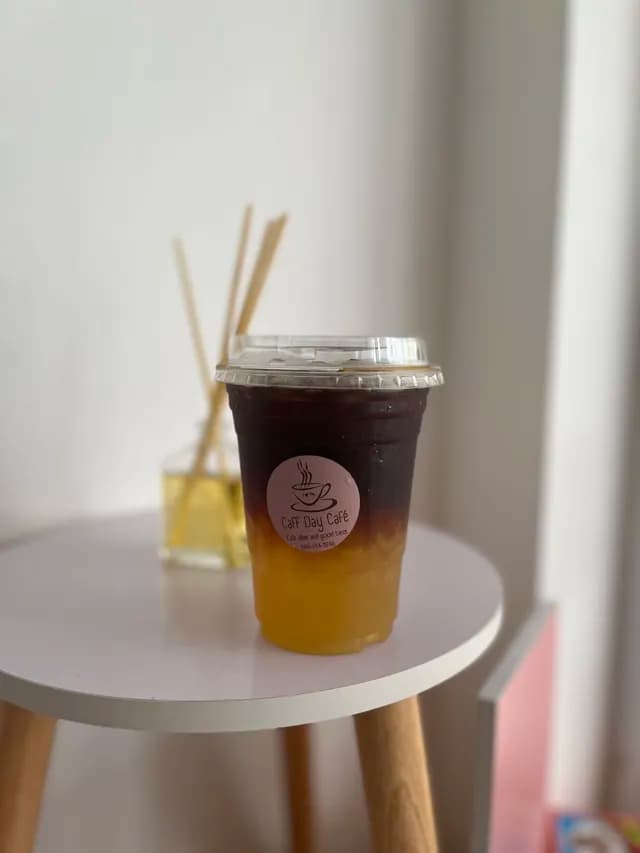 Caff Day Café