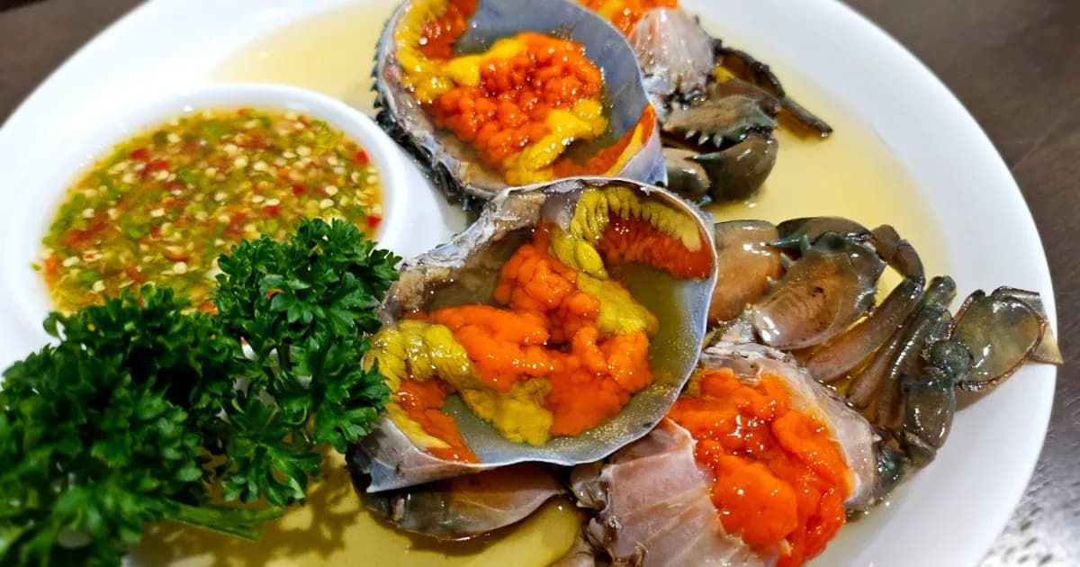บ้านปูไข่ดอง บางแสน
