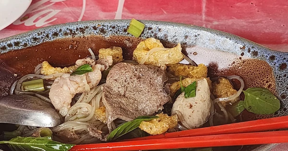 ก๋วยเตี๋ยวเรืออยุธยา เจ้ก้อย บ้านปึกซ.16