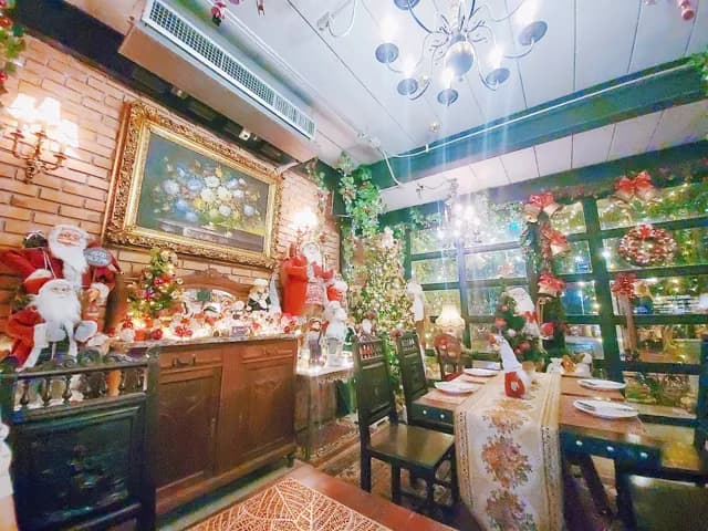 ฮิปโป คาเฟ่ แอนด์ เรสเตอรองค์