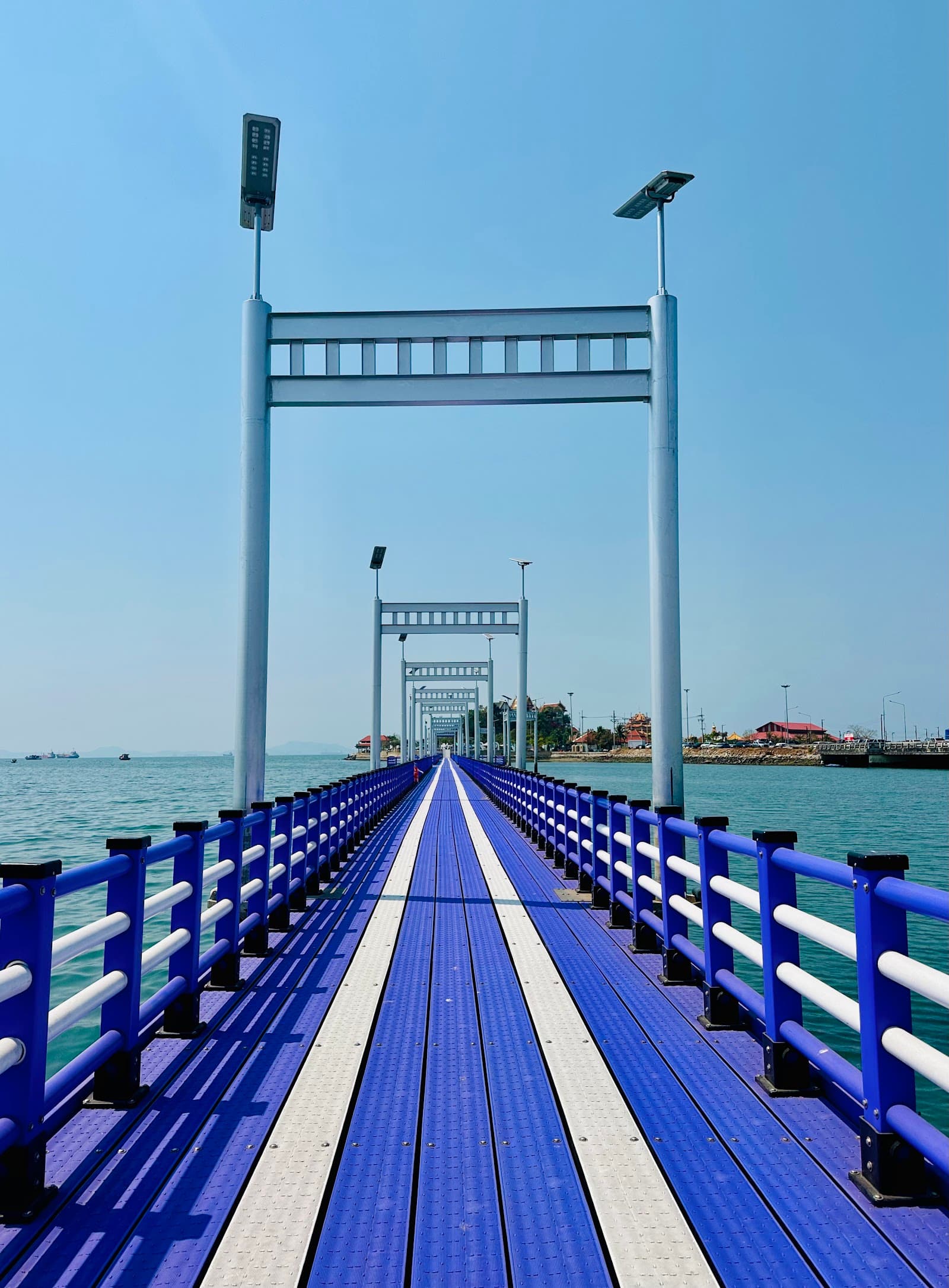 Purple Bridge (Ko Loi)