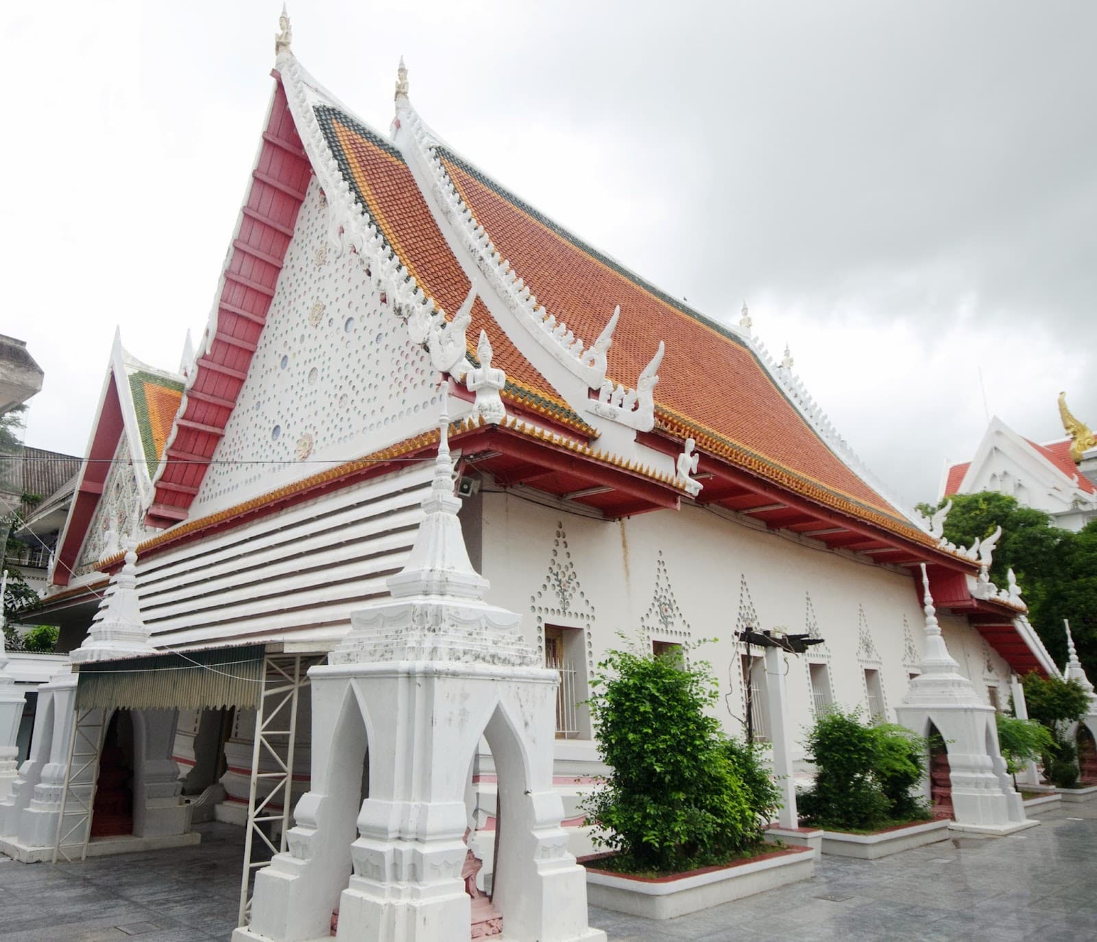 Wat Yai Intharam