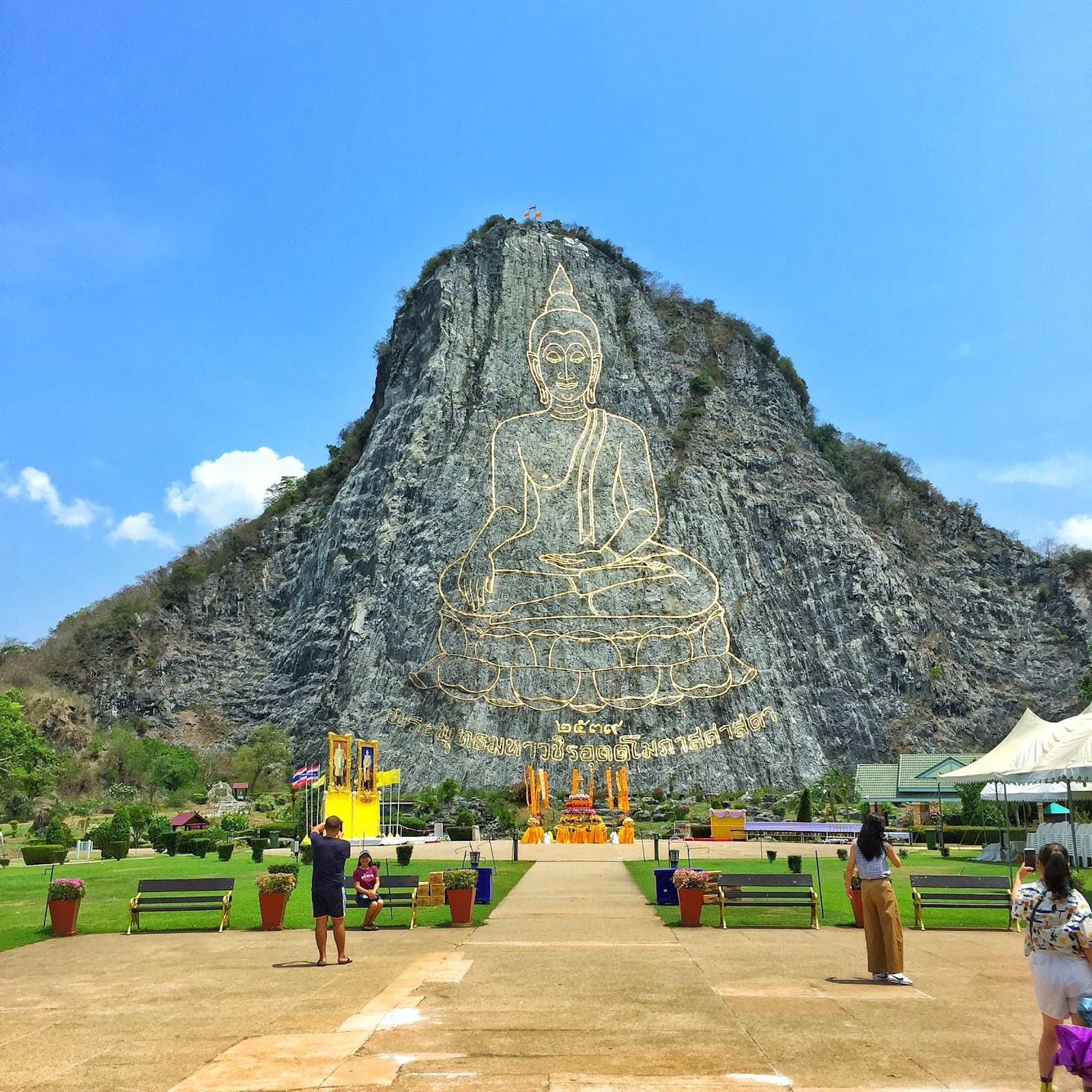 Buddha Mountain — Khao Chi Chan