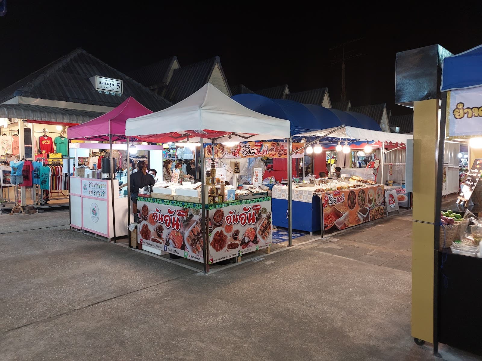 Chatuchak Market Chonburi